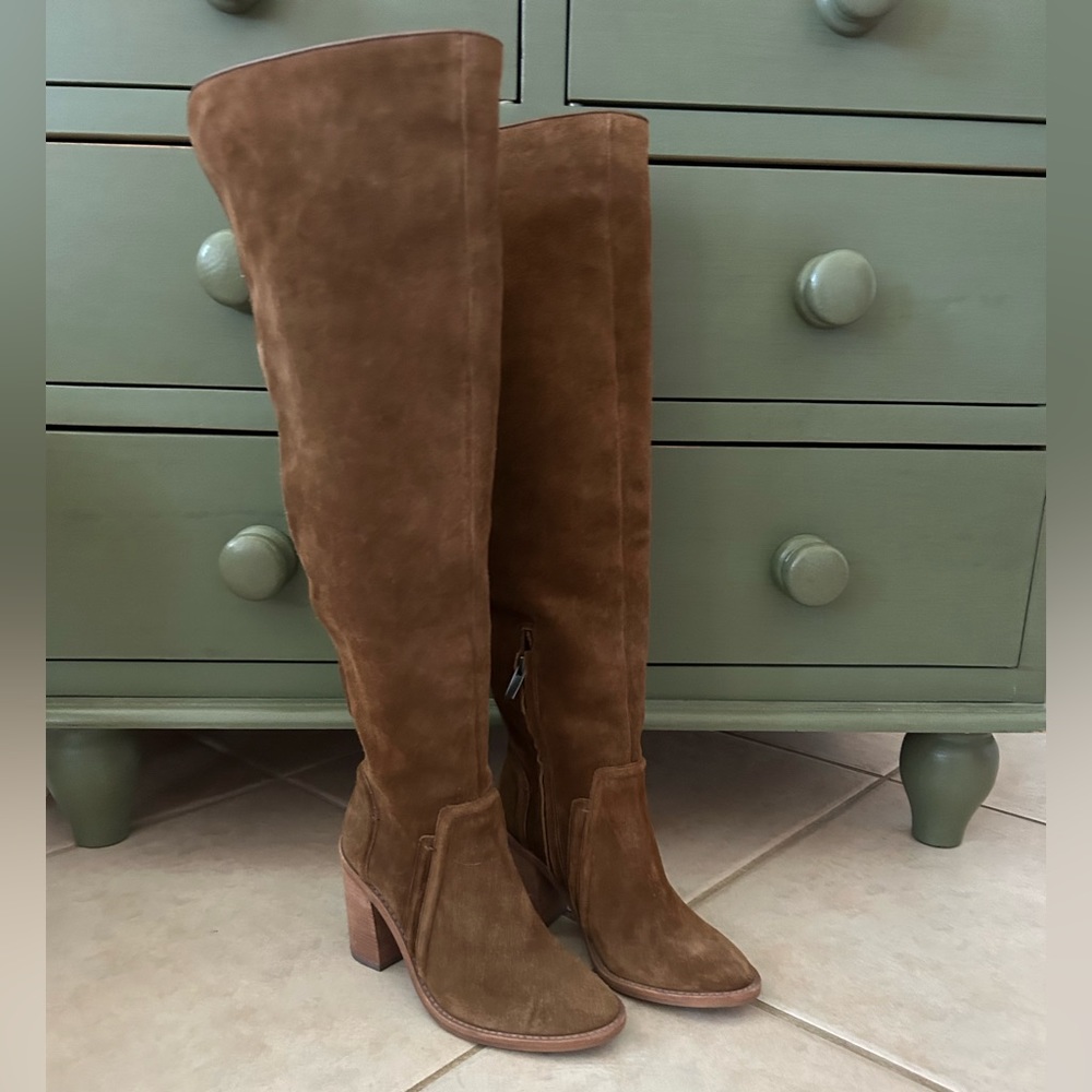 Vince Camuto women brown suede tall over the knee boots US size 6 Euro 36 medium